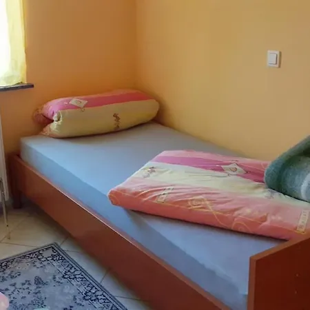 Leon Appartamento Zara