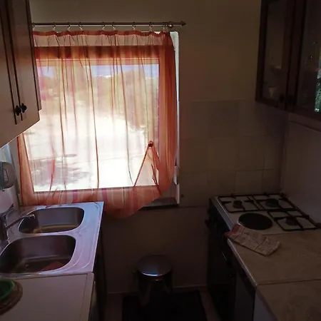 Leon Apartment *