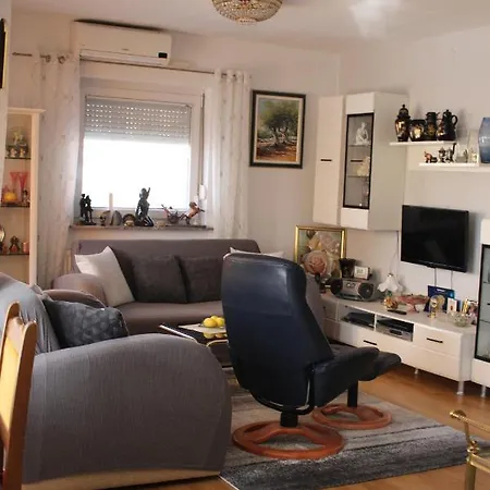 Apartamento Leon Zadar