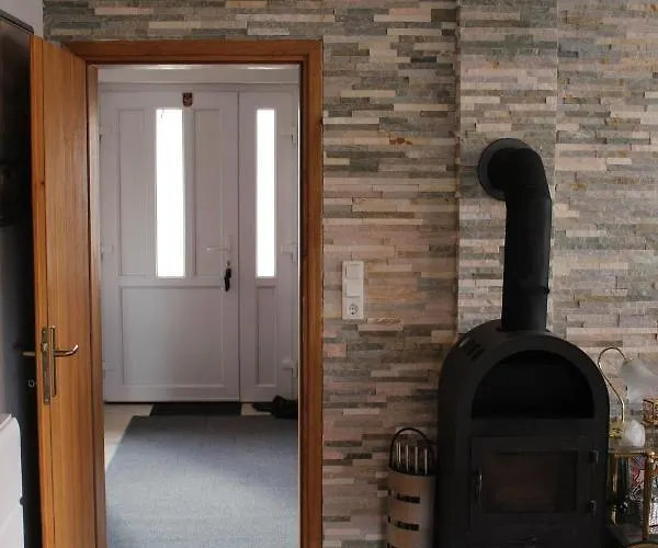 Leon דירה זאדאר